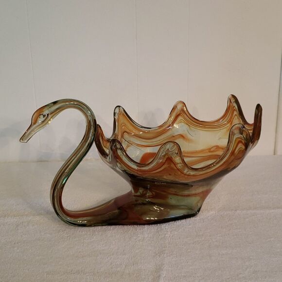 Exquisite Vtg Swirly Colored Glass Swan Bowl Dish - Picture 2 of 11